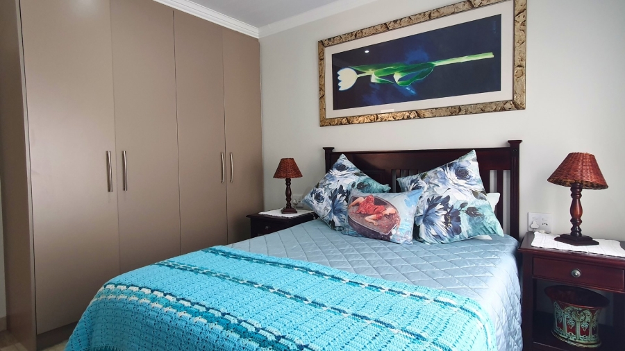 2 Bedroom Property for Sale in Dana Bay Western Cape